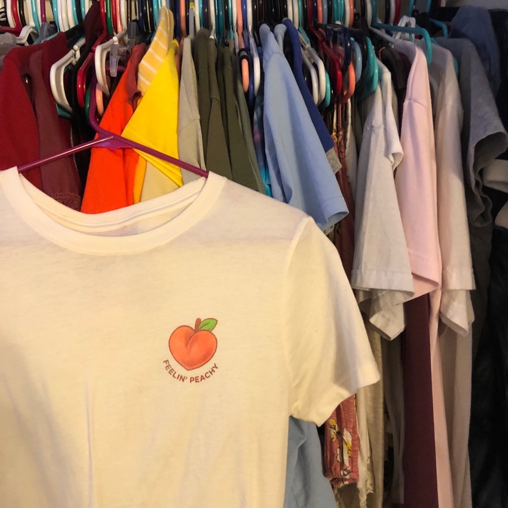 Zumiez just peachy T-shirt women’s medium